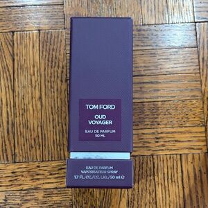 Tom Ford Oud Voyager Eau de Perfume empty box in Rich Purple
